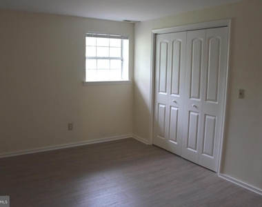 29239 Corbin Parkway - Photo Thumbnail 17