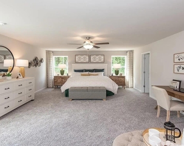713 Riguard Way - Photo Thumbnail 7