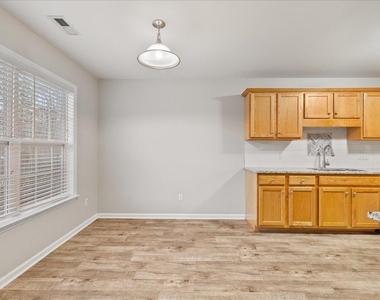 120 Gatwick Court - Photo Thumbnail 2