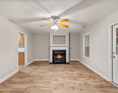 120 Gatwick Court - Photo Thumbnail 10