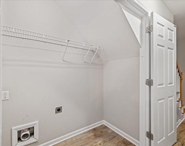 120 Gatwick Court - Photo Thumbnail 14
