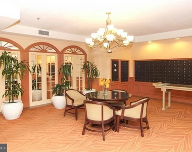 15100 Interlachen Drive - Photo Thumbnail 18