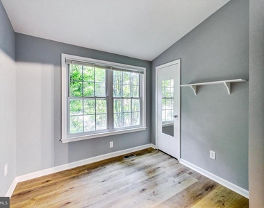 10615 Prairie Landing - Photo Thumbnail 15