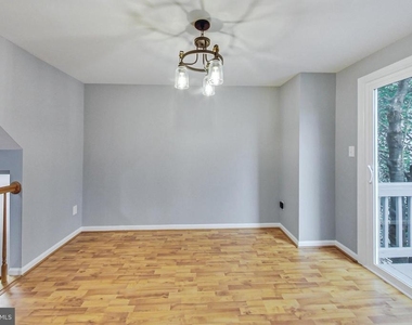 10615 Prairie Landing - Photo Thumbnail 7