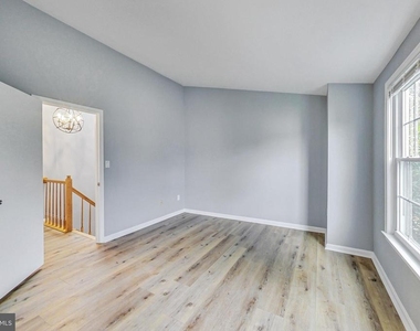 10615 Prairie Landing - Photo Thumbnail 13