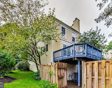 10615 Prairie Landing - Photo Thumbnail 27