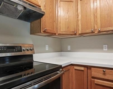 11312 King George Drive - Photo Thumbnail 12