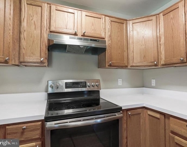 11312 King George Drive - Photo Thumbnail 11