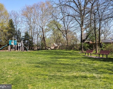 11312 King George Drive - Photo Thumbnail 25