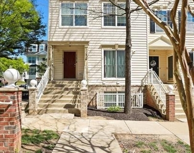 11312 King George Drive - Photo Thumbnail 3