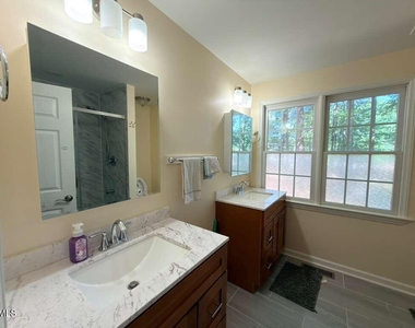 109 E Seve Court - Photo Thumbnail 25