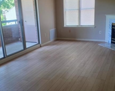 7317 Eden Brook Drive - Photo Thumbnail 15