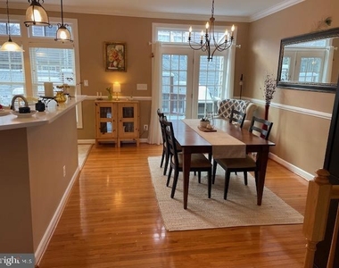 10631 Sandown Way - Photo Thumbnail 5