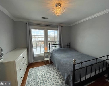 10631 Sandown Way - Photo Thumbnail 18