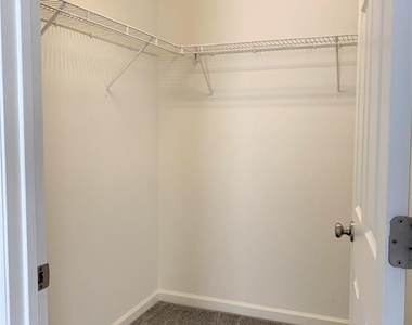 11721 Coppergate Drive - Photo Thumbnail 3