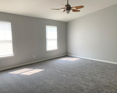 11721 Coppergate Drive - Photo Thumbnail 4