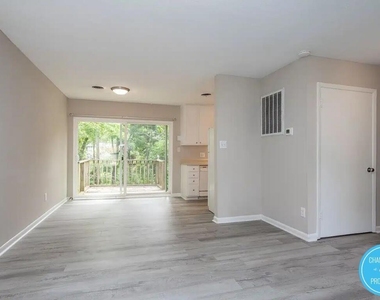 124 Rectory Street - Photo Thumbnail 6