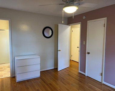 708 Austin Avenue - Photo Thumbnail 26