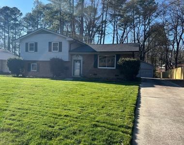 708 Austin Avenue - Photo Thumbnail 32