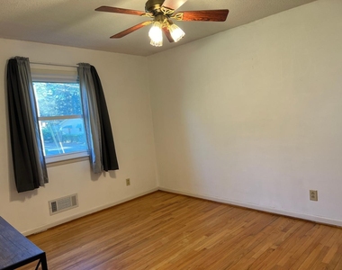 708 Austin Avenue - Photo Thumbnail 6