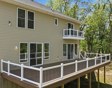 5116 Shore Drive - Photo Thumbnail 5