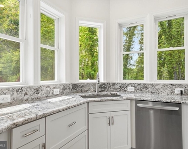 5116 Shore Drive - Photo Thumbnail 44