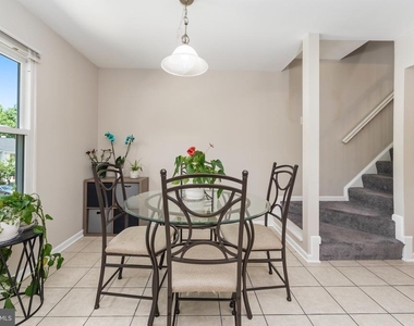 1127 Kelfield - Photo Thumbnail 12