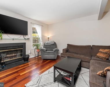 1127 Kelfield - Photo Thumbnail 8