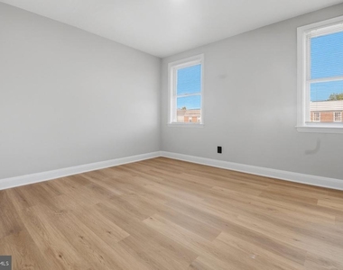 3525 Kentucky Avenue - Photo Thumbnail 16