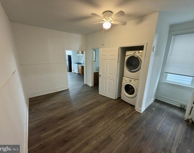 513 E 41st Street E - Photo Thumbnail 13
