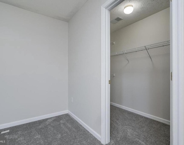 1432 Pangbourne Way - Photo Thumbnail 23