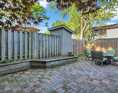 1052 Cedar Ridge Court - Photo Thumbnail 29