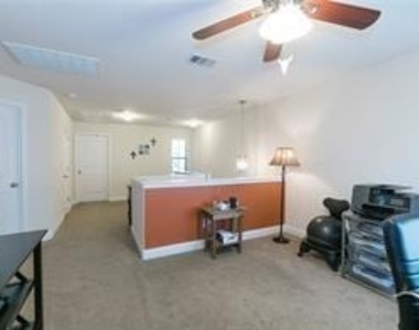 700 Mandarin Flyway - Photo Thumbnail 26