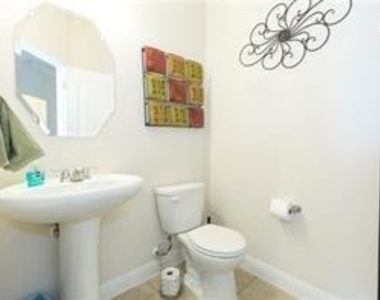 700 Mandarin Flyway - Photo Thumbnail 10