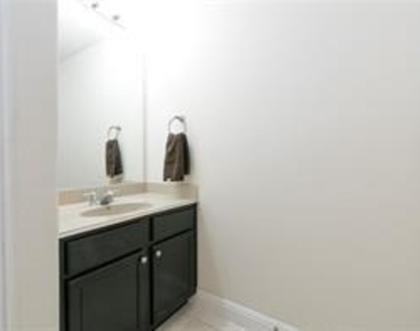700 Mandarin Flyway - Photo Thumbnail 27