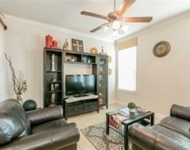 700 Mandarin Flyway - Photo Thumbnail 30