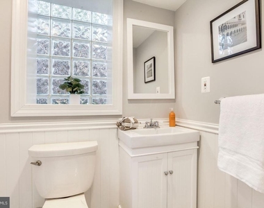 3233 Stephenson Place Nw - Photo Thumbnail 25