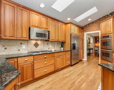 3233 Stephenson Place Nw - Photo Thumbnail 12