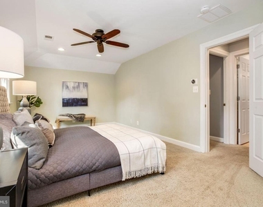 3233 Stephenson Place Nw - Photo Thumbnail 22