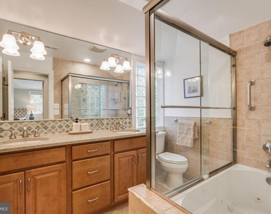 3233 Stephenson Place Nw - Photo Thumbnail 8