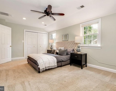 3233 Stephenson Place Nw - Photo Thumbnail 21