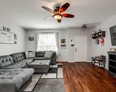 12221 Buzz Schneider Ln - Photo Thumbnail 1