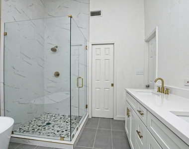 17607 Klamath Falls Dr - Photo Thumbnail 22