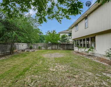 17607 Klamath Falls Dr - Photo Thumbnail 27