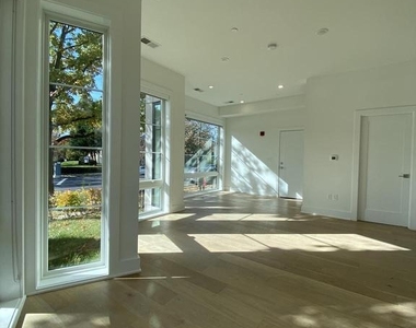 5301 Connecticut Avenue Nw - Photo Thumbnail 6