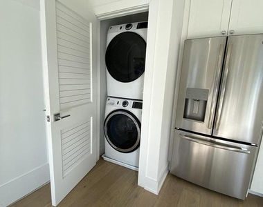 5301 Connecticut Avenue Nw - Photo Thumbnail 8