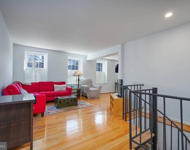 3630 39th Street Nw - Photo Thumbnail 6