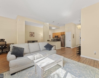 355 I Street Sw - Photo Thumbnail 10