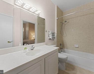355 I Street Sw - Photo Thumbnail 18