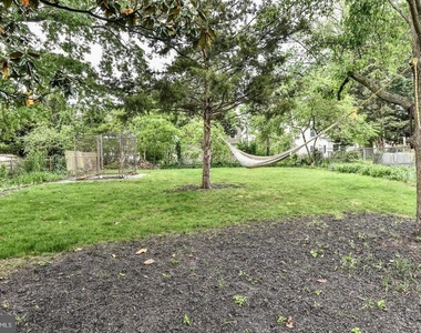 2013 Franklin Street Ne - Photo Thumbnail 15
